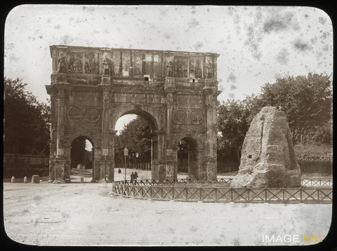 Arc de Constantin et fontaine Meta Sudans (Rome)